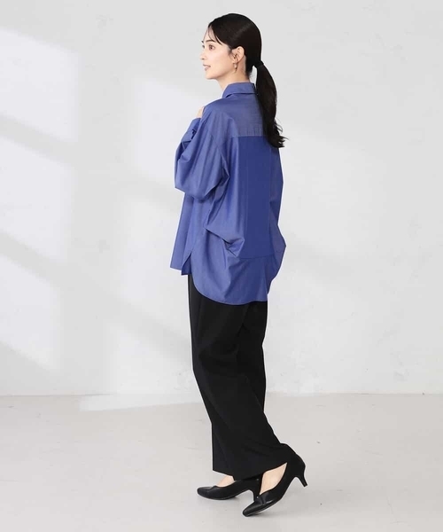 a.v.v(アーヴェヴェ)の「【シワになりにくい】スキッパーシャツ(シャツ/ブラウス・レディース・グレー系その他/ブルー/カーキ・40/38/36)」の7枚目の写真