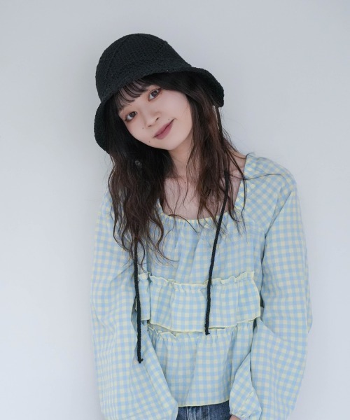 polcadot(ポルカドット)の「レース編み ストラップ付きスリットハット(ハット・レディース・アイボリー/ブラック/ベージュ・FREE)」の6枚目の写真