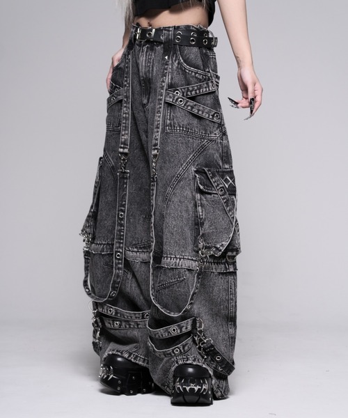 REFLEM(レフレム)の「『REFLEM/レフレム』2WAYバレルレッグデニムカーゴパンツ(デニムパンツ・レディース・グレー/ブラック・L/M)」の20枚目の写真