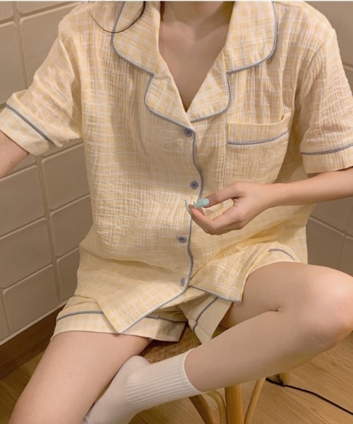 Teem Store(チームストア)の「【新色追加/18柄展開】【2点セット】カラバリ半袖ショーツパジャマ ルームウェア(ルームウェア/パジャマ・レディース・ピンク/その他/アイボリー/その他4/ブラック系その他/その他3/その他2/イエロー/パープル/ブラック/ブルー/ピンク系/アイボリー系2/グリーン系/アイボリー系1/ピンク系その他/ブルー系/イエロー系/ピンク系その他2・L/M)」の11枚目の写真