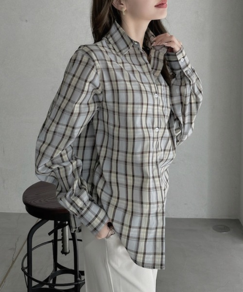 TREOVER(トレオーバー)の「ゆったりシルエットが魅力のオーバーサイズチェックシャツ(シャツ/ブラウス・レディース・ピンク/ブラウン/オフホワイト/ブルー・FREE)」の7枚目の写真