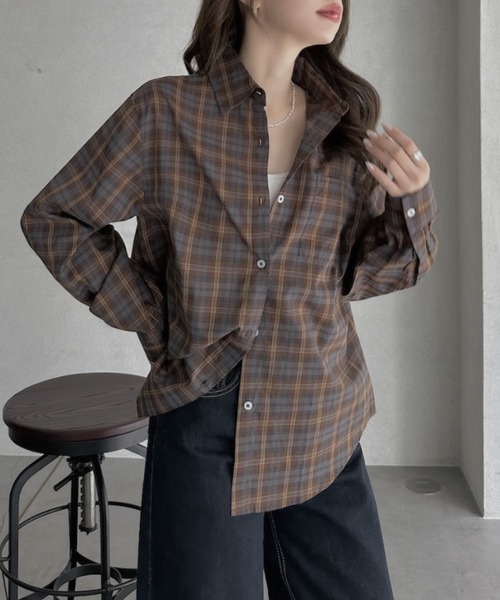 TREOVER(トレオーバー)の「ゆったりシルエットが魅力のオーバーサイズチェックシャツ(シャツ/ブラウス・レディース・ピンク/ブラウン/オフホワイト/ブルー・FREE)」の17枚目の写真