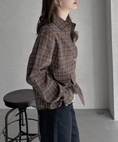 TREOVER(トレオーバー)の「ゆったりシルエットが魅力のオーバーサイズチェックシャツ(シャツ/ブラウス・レディース・ピンク/ブラウン/オフホワイト/ブルー・FREE)」の18枚目の写真