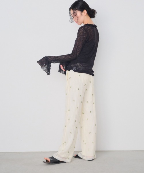 Shelly island（シェリーアイランド）の「小花刺繍シアーイージーパンツ（その他パンツ・レディース・ブラック/ホワイト・FREE）」の12枚目の写真