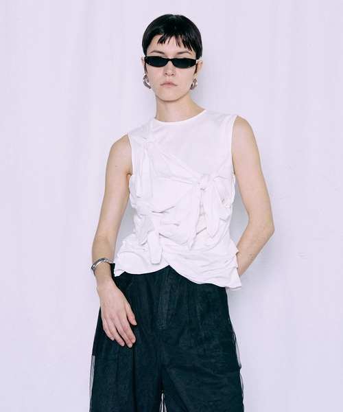 MAISON SPECIAL(メゾンスペシャル)の「Knot Sleeveless T-Shirt/ノットノースリーブTEE(Tシャツ/カットソー・レディース・ホワイト/レッド・FREE)」の2枚目の写真