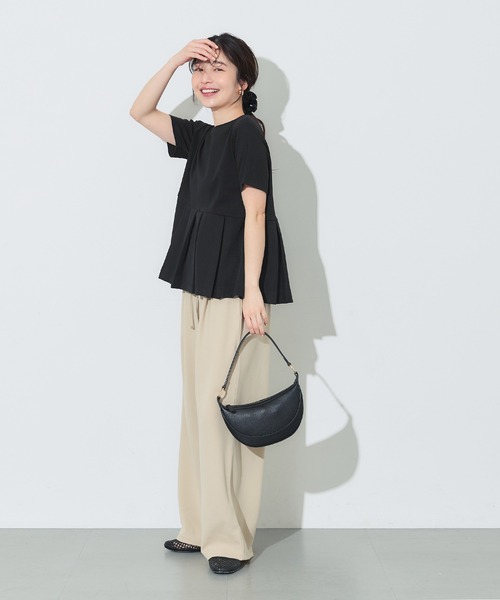 coca(coca)(コカ)の「タック異素材切替Tシャツ(Tシャツ/カットソー・レディース・ホワイト/ブラック・M/L/S)」の13枚目の写真