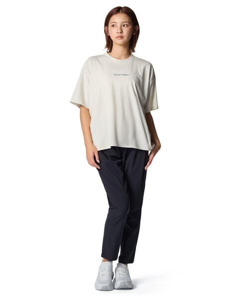 UNDER ARMOUR(アンダーアーマー)の「UAパフォーマンスコットン Tシャツ(トレーニング/レディース)(Tシャツ/カットソー・レディース・オフホワイト・M/L/XL/S)」の3枚目の写真