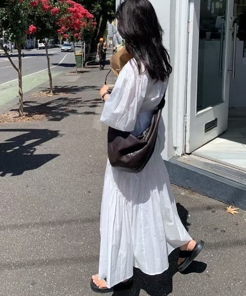 FREE STYLISTS(フリー スタイリスト)の「YUGA_YGMC Korean style pleated flared dress(ワンピース・レディース・ホワイト/ライトブルー・FREE)」の18枚目の写真
