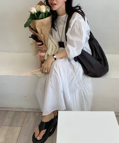 FREE STYLISTS(フリー スタイリスト)の「YUGA_YGMC Korean style pleated flared dress(ワンピース・レディース・ホワイト/ライトブルー・FREE)」の13枚目の写真