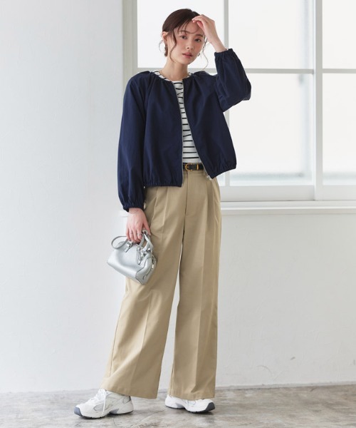 Pierrot(ピエロ)の「エステルツイルタックワイドパンツ(その他パンツ・レディース・ベージュ/ベージュ系その他/グリーン系その他・M/L/PM/PL)」の12枚目の写真