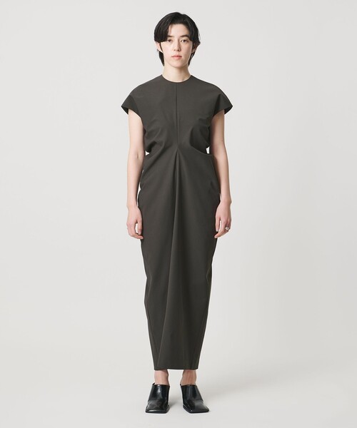 MARW UNITED ARROWS(マルゥ ユナイテッドアローズ)の「<MARW UNITED ARROWS>ウエスト ドレープ ワンピース(ワンピース・レディース・ダークグレー/ブラック・38/36)」の6枚目の写真