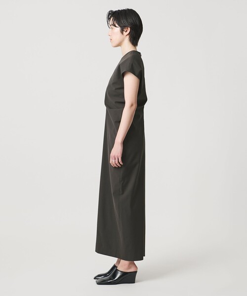 MARW UNITED ARROWS(マルゥ ユナイテッドアローズ)の「<MARW UNITED ARROWS>ウエスト ドレープ ワンピース(ワンピース・レディース・ダークグレー/ブラック・38/36)」の7枚目の写真