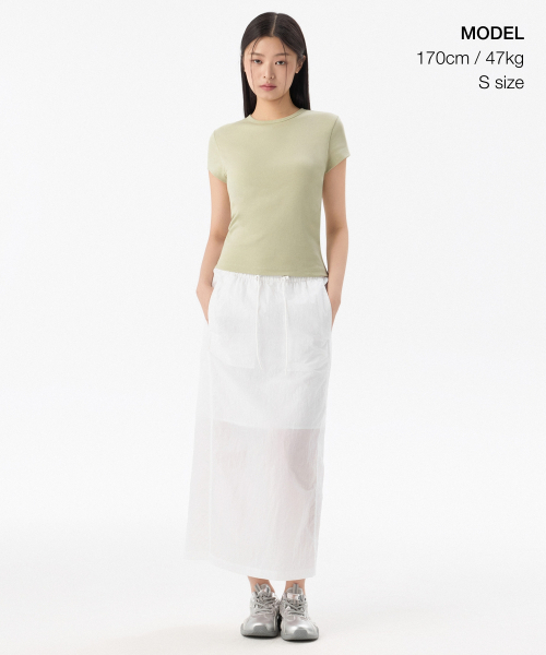 MUSINSA STANDARD WOMAN（ムシンサスタンダードウーマン）の「ウィメンズスリムクルーネックブラTシャツ[ペイルグリーン]（Tシャツ/カットソー・レディース・その他・X-SMALL/SMALL/MEDIUM/LARGE/X-LARGE）」の2枚目の写真