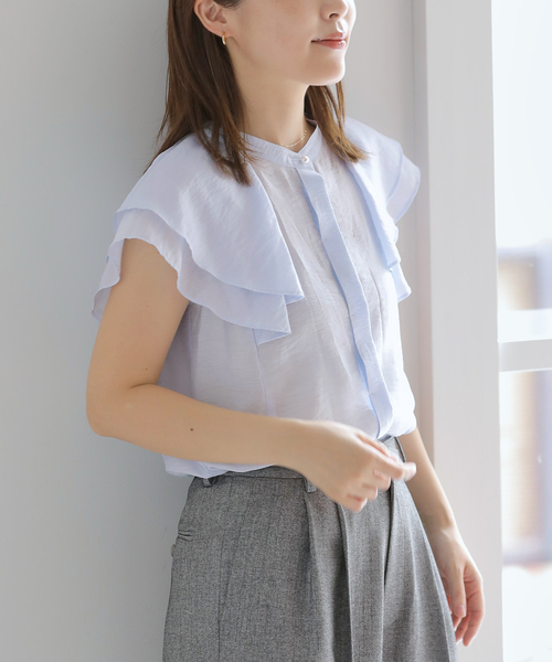 La TOTALITE(ラトータリテ)の「【洗える】ラッフルスリーブシャツ(シャツ/ブラウス・レディース・ブルー系その他/サックスブルー/ホワイト・FREE)」の2枚目の写真