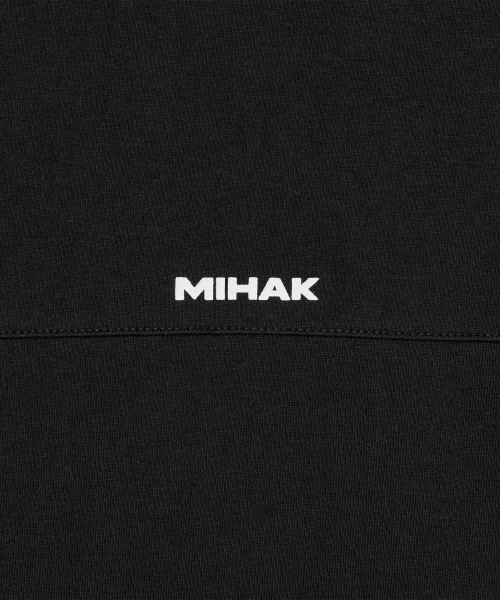 MIHAK(ミハク)の「スポーツエンブレムオーバーサイズTシャツ(BLACK)(Tシャツ/カットソー・メンズ・その他・1/2/3)」の9枚目の写真