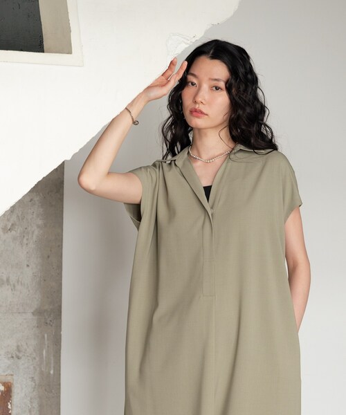 GALLEST（ギャレスト）の「Comfy SET UP｜スキッパーワンピース【通勤／接触冷感／UVカット】（ワンピース・レディース・キャメル/オリーブ/ブラック/グレー系その他6・38/34）」の11枚目の写真