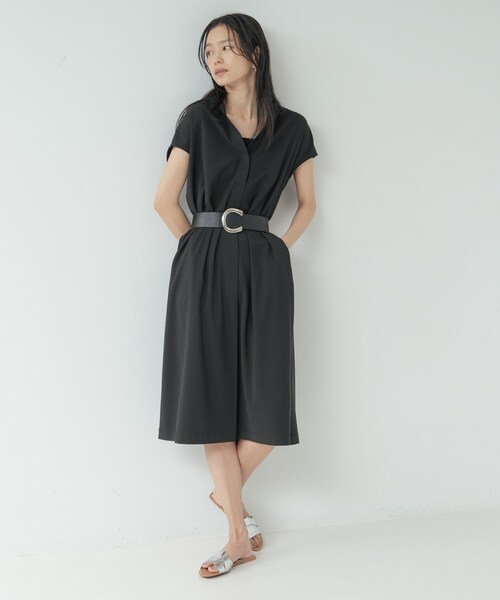 GALLEST（ギャレスト）の「Comfy SET UP｜スキッパーワンピース【通勤／接触冷感／UVカット】（ワンピース・レディース・キャメル/オリーブ/ブラック/グレー系その他6・38/34）」の16枚目の写真