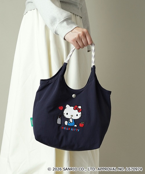 unify(ユニファイ)の「【unify × Sanrio characters(サンリオキャラクターズ) 】軽撥水 ショルダーバッグ ハンドバッグ SUPK-02(ショルダーバッグ・レディース・サックスブルー/ブラック/ラベンダー/ネイビー/ミント/ライトグレー・ONE SIZE)」の5枚目の写真