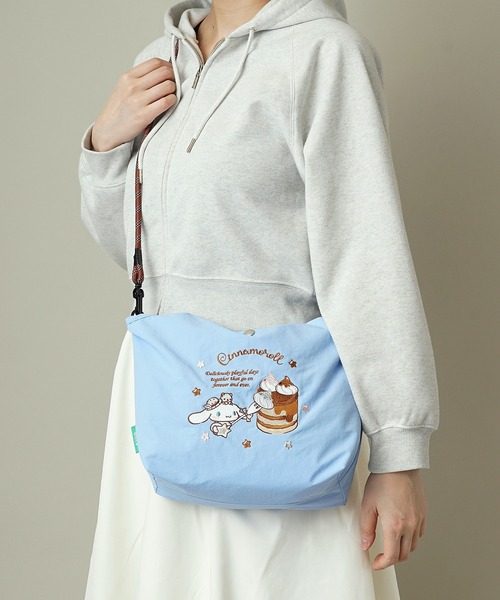 unify(ユニファイ)の「【unify × Sanrio characters(サンリオキャラクターズ) 】軽撥水 ショルダーバッグ ハンドバッグ SUPK-02(ショルダーバッグ・レディース・サックスブルー/ブラック/ラベンダー/ネイビー/ミント/ライトグレー・ONE SIZE)」の16枚目の写真