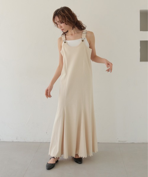 CLEIO（クレイオ）の「【CLEIO】リブテレコサロペットワンピース RIB TELECO SALOPETTE ONE-PIECE（ワンピース・レディース・ホワイト/チャコールグレー・SMALL/MEDIUM）」の2枚目の写真