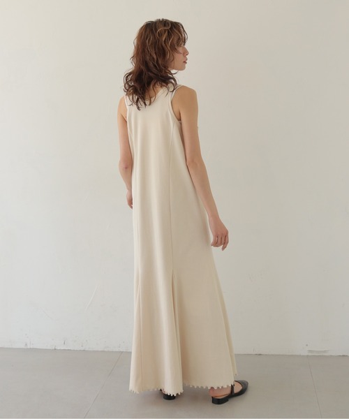 CLEIO（クレイオ）の「【CLEIO】リブテレコサロペットワンピース RIB TELECO SALOPETTE ONE-PIECE（ワンピース・レディース・ホワイト/チャコールグレー・SMALL/MEDIUM）」の6枚目の写真