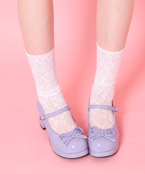 cs T&P（シーエスティーアンドピー）の「小リボンダブルパンプス（パンプス・レディース・レッド系3/パープル系2/アイボリー系1/ブラック系1・S/M/L/LL）」の3枚目の写真