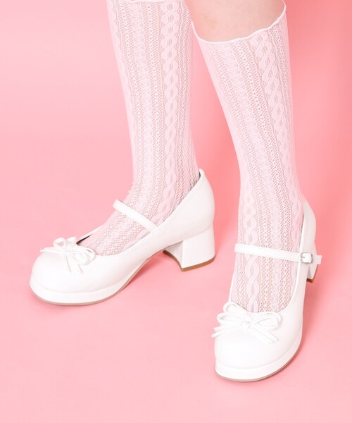 cs T&P（シーエスティーアンドピー）の「小リボンダブルパンプス（パンプス・レディース・レッド系3/パープル系2/アイボリー系1/ブラック系1・S/M/L/LL）」の5枚目の写真