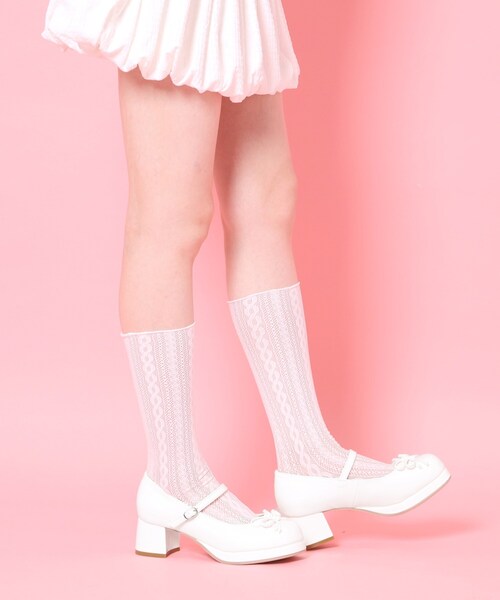 cs T&P（シーエスティーアンドピー）の「小リボンダブルパンプス（パンプス・レディース・レッド系3/パープル系2/アイボリー系1/ブラック系1・S/M/L/LL）」の6枚目の写真