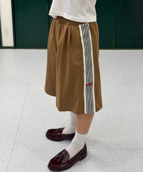 SELAN（セラン）の「【ユニセックス】トラックラインハーフパンツ（その他パンツ・メンズ・ブラウン/ネイビー・MEDIUM/LARGE）」の3枚目の写真