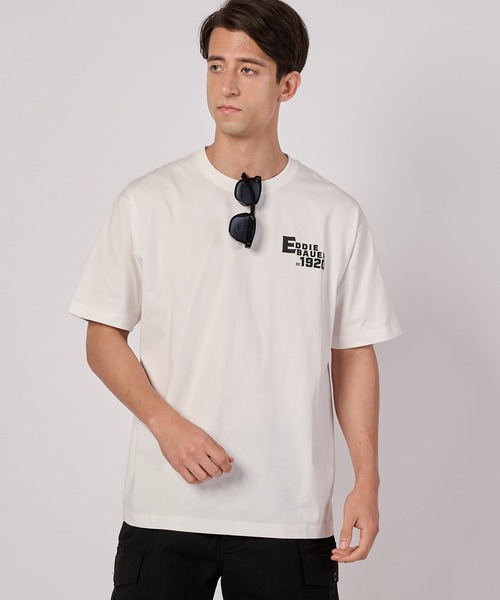 Eddie Bauer(エディーバウアー)の「クール アドベンチャー プリント半袖Tシャツ(Tシャツ/カットソー・メンズ・ライトオリーブ/ホワイト/ネイビー・M/XL/L/XXL)」の1枚目の写真