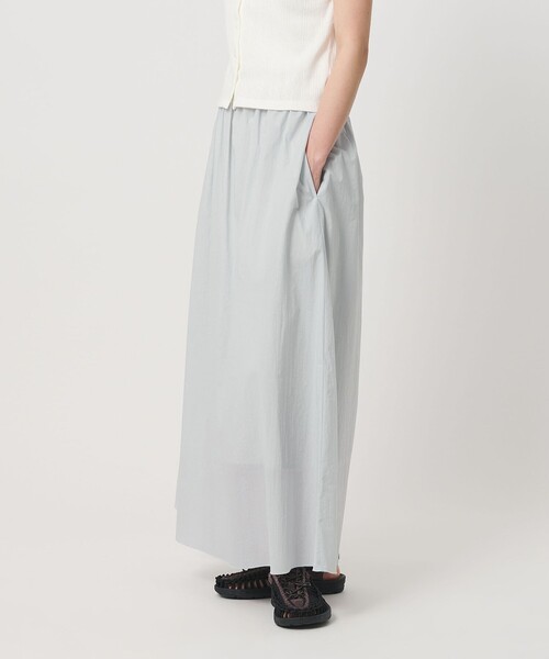 BEAUTY&YOUTH UNITED ARROWS(ビューティーアンドユースユナイテッドアローズ)の「ギャザー ライト スカート ウォッシャブル(スカート・レディース・ホワイト/ライトブルー・M/S)」の3枚目の写真