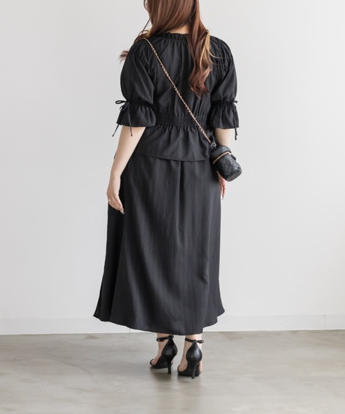 CLETTE（クレット）の「CLETTEオリジナルタックデザインスリット入りスカート（スカート・レディース・グリーン/ブラック/イエロー・4L/3L/LL）」の6枚目の写真