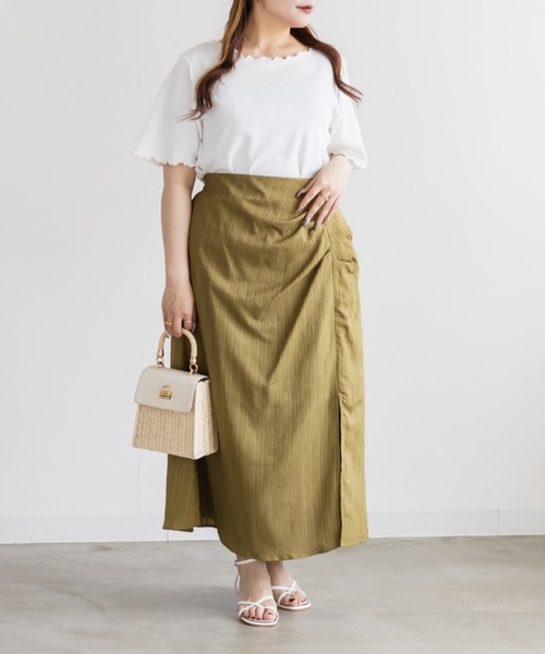 CLETTE（クレット）の「CLETTEオリジナルタックデザインスリット入りスカート（スカート・レディース・グリーン/ブラック/イエロー・4L/3L/LL）」の8枚目の写真