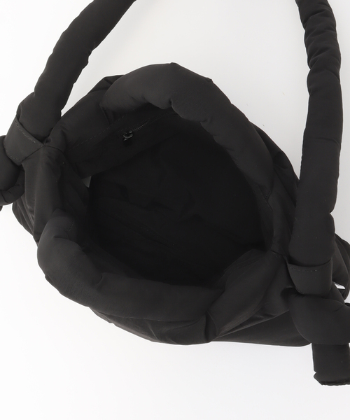 OLEND(オレンド)の「【WEB+一部店舗限定】OLEND / オレンド MINI ONA SOFT BAG(ショルダーバッグ・レディース・オレンジ/レッド/ネイビー/ブラック/ベージュ/カーキ・FREE)」の10枚目の写真