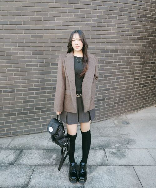LOTSYOU(ロッツユー)の「lotsyou_Nostalgia Perky Backpack Black(バックパック/リュック・レディース・その他・OS)」の2枚目の写真