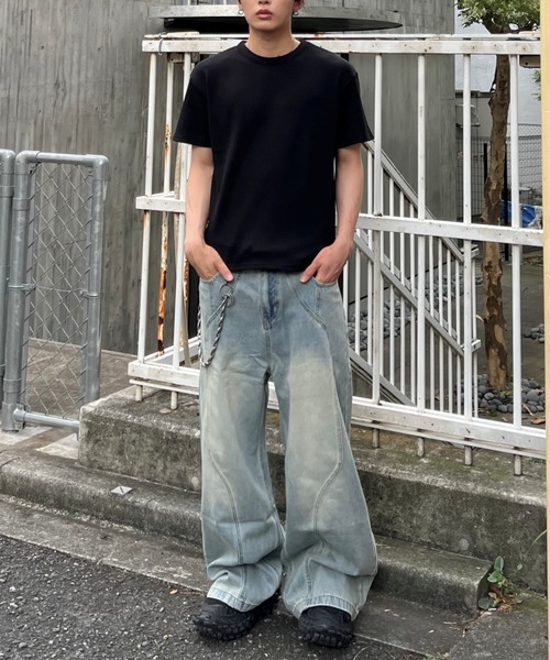 Chikashitsu +（チカシツプラス）の「【Chikashitsu +】wave curved denim pants / 【チカシツプラス】ウェーブカーブデニムパンツ（デニムパンツ・メンズ・ライトブルー・M/S/L）」の6枚目の写真