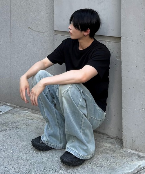 Chikashitsu +（チカシツプラス）の「【Chikashitsu +】wave curved denim pants / 【チカシツプラス】ウェーブカーブデニムパンツ（デニムパンツ・メンズ・ライトブルー・M/S/L）」の10枚目の写真