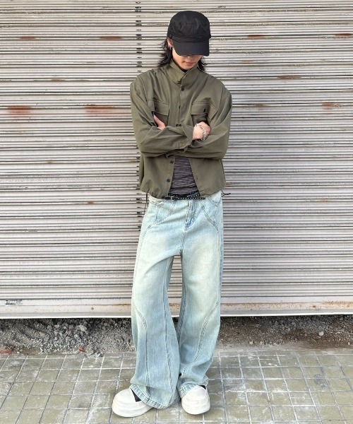 Chikashitsu +（チカシツプラス）の「【Chikashitsu +】wave curved denim pants / 【チカシツプラス】ウェーブカーブデニムパンツ（デニムパンツ・メンズ・ライトブルー・M/S/L）」の17枚目の写真