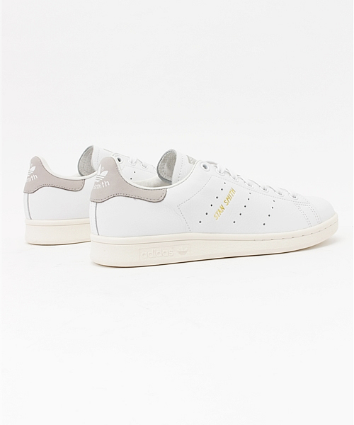 B:MING by BEAMS(ビーミングバイビームス)の「【adidas / STANSMITH 16SS】(スニーカー・レディース・ホワイト・23.0cm/25.0cm/24.0cm)」の4枚目の写真
