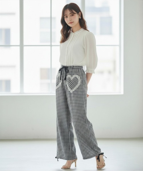 center i（センターアイ）の「ハートレースポケット ギンガムチェックイージーワイドパンツ（その他パンツ・レディース・ネイビー/ブラック・FREE）」の13枚目の写真