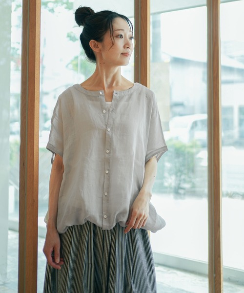 solamonat poche（ソラモナポッシェ）の「ラミーノースリシャツ（シャツ/ブラウス・レディース・ブラック/ライトグレー/ライトブルー/ホワイト・2）」の7枚目の写真