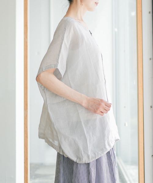 solamonat poche（ソラモナポッシェ）の「ラミーノースリシャツ（シャツ/ブラウス・レディース・ブラック/ライトグレー/ライトブルー/ホワイト・2）」の14枚目の写真