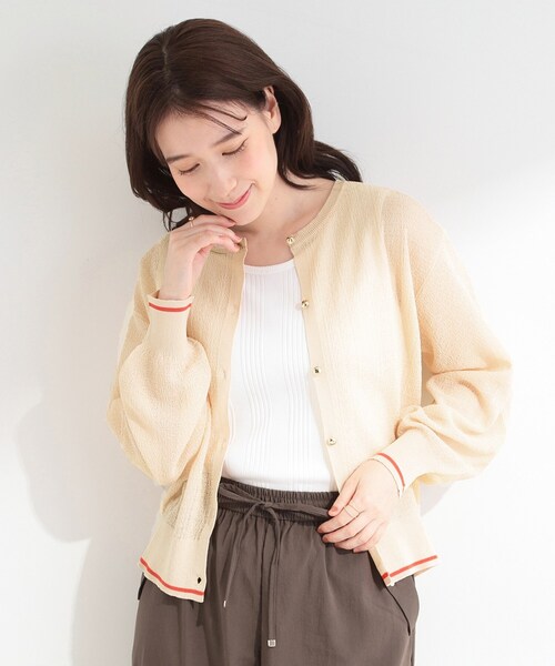 SHOO・LA・RUE(シューラルー)の「【S-LL/洗濯機可】さらっとタッチ ほんのりシアーカーディガン(カーディガン/ボレロ・レディース・ブルー系その他6/ベージュ系その他7/ブラック系4・04/01/03/02)」の16枚目の写真