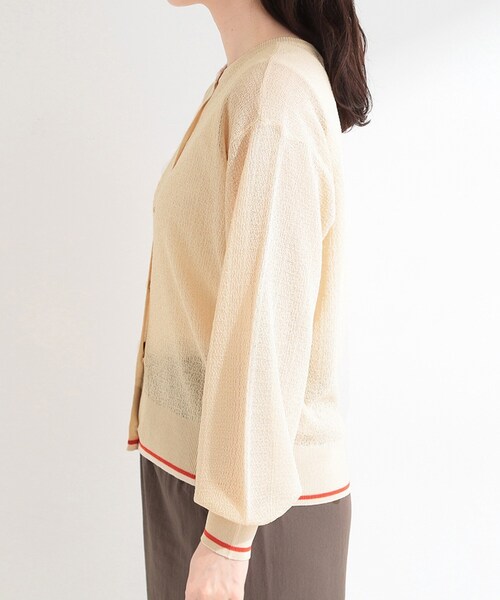 SHOO・LA・RUE(シューラルー)の「【S-LL/洗濯機可】さらっとタッチ ほんのりシアーカーディガン(カーディガン/ボレロ・レディース・ブルー系その他6/ベージュ系その他7/ブラック系4・04/01/03/02)」の8枚目の写真