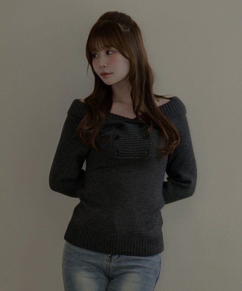 M DOLLY(エムドリー)の「Twin button Elma knit tops/ ツインボタンエルマニットトップス(ニット/セーター・レディース・グレー/アイボリー/ベージュ・FREE)」の3枚目の写真
