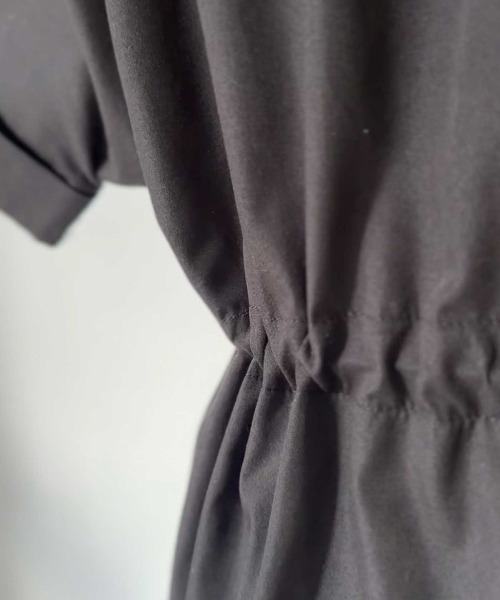 CORNERS(コーナーズ)の「【CORNERS by KR】ドローストリングシャツワンピース(シャツワンピース・レディース・ネイビー/ブラック×ホワイト/ブラック/サックスブルー・M/L)」の15枚目の写真