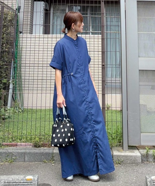 CORNERS(コーナーズ)の「【CORNERS by KR】ドローストリングシャツワンピース(シャツワンピース・レディース・ネイビー/ブラック×ホワイト/ブラック/サックスブルー・M/L)」の19枚目の写真