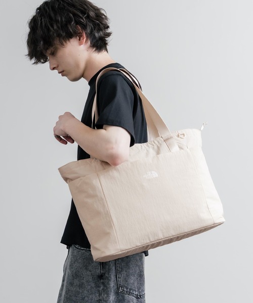 THE NORTH FACE(ザノースフェイス)の「THE NORTH FACE WHITE LABEL LINDEN TOTE BAG ロゴナイロンショルダートートバッグ(トートバッグ・メンズ・チャコール/クリーム/ブラック・FREE)」の16枚目の写真