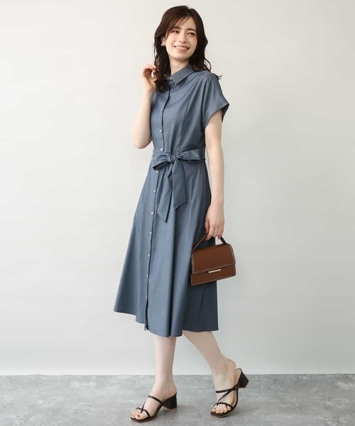 OFUON le MK(オフオンルエムケー)の「シャンブレーシャツワンピース/洗える/WEB限定(ワンピース・レディース・ネイビー/ブラウン・40/38/36)」の2枚目の写真