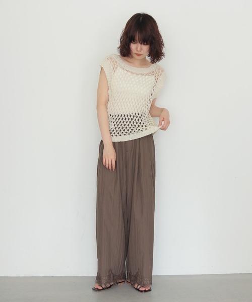 cheriella(シェリエラ)の「【cheriella】前後2WAYメッシュニットベスト 2WAY MESH KNIT VEST(ベスト・レディース・アイボリー/ブラック・FREE)」の12枚目の写真
